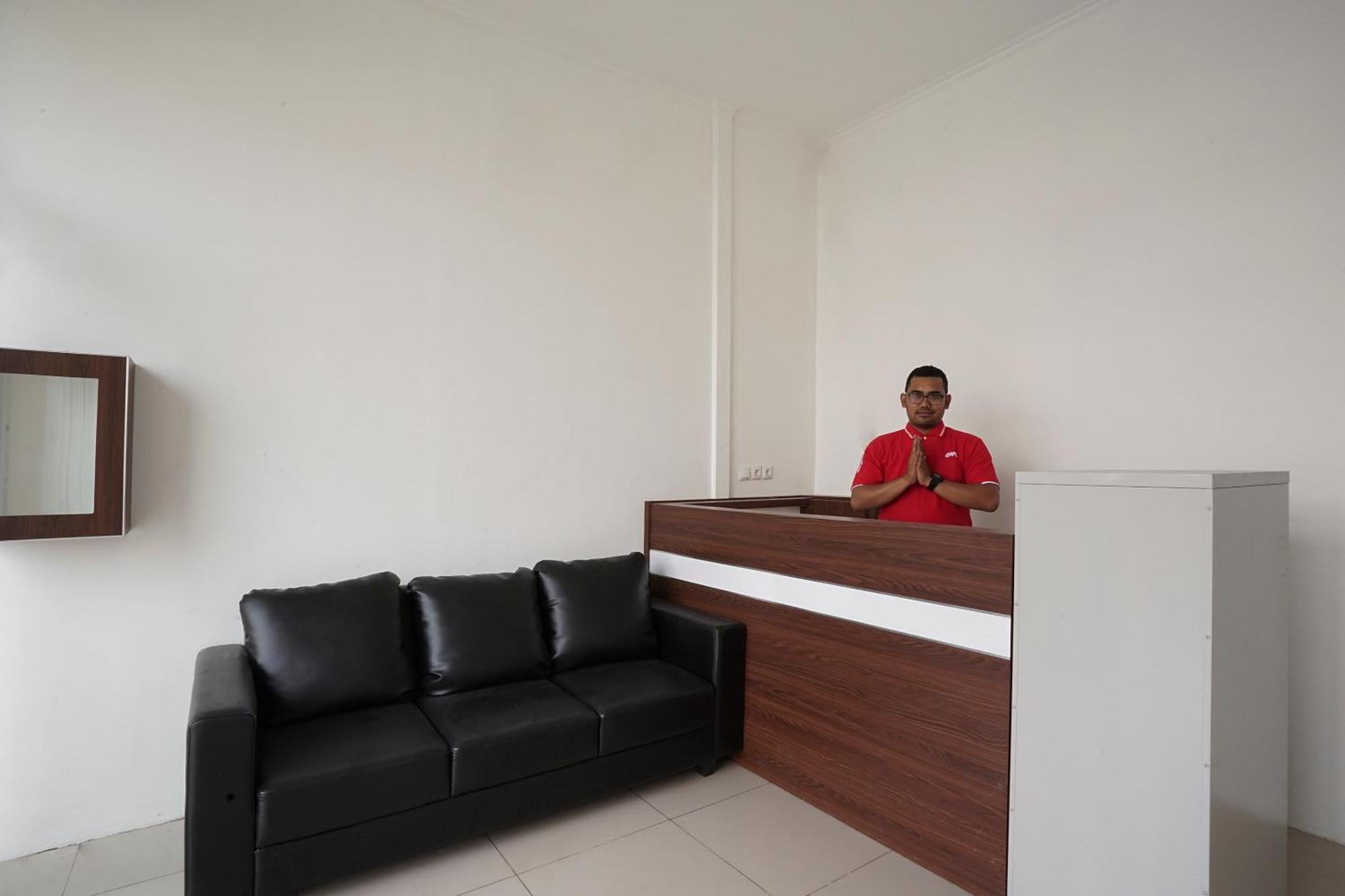 Super Oyo 2183 Cibeureum Residence Bandung Eksteriør billede