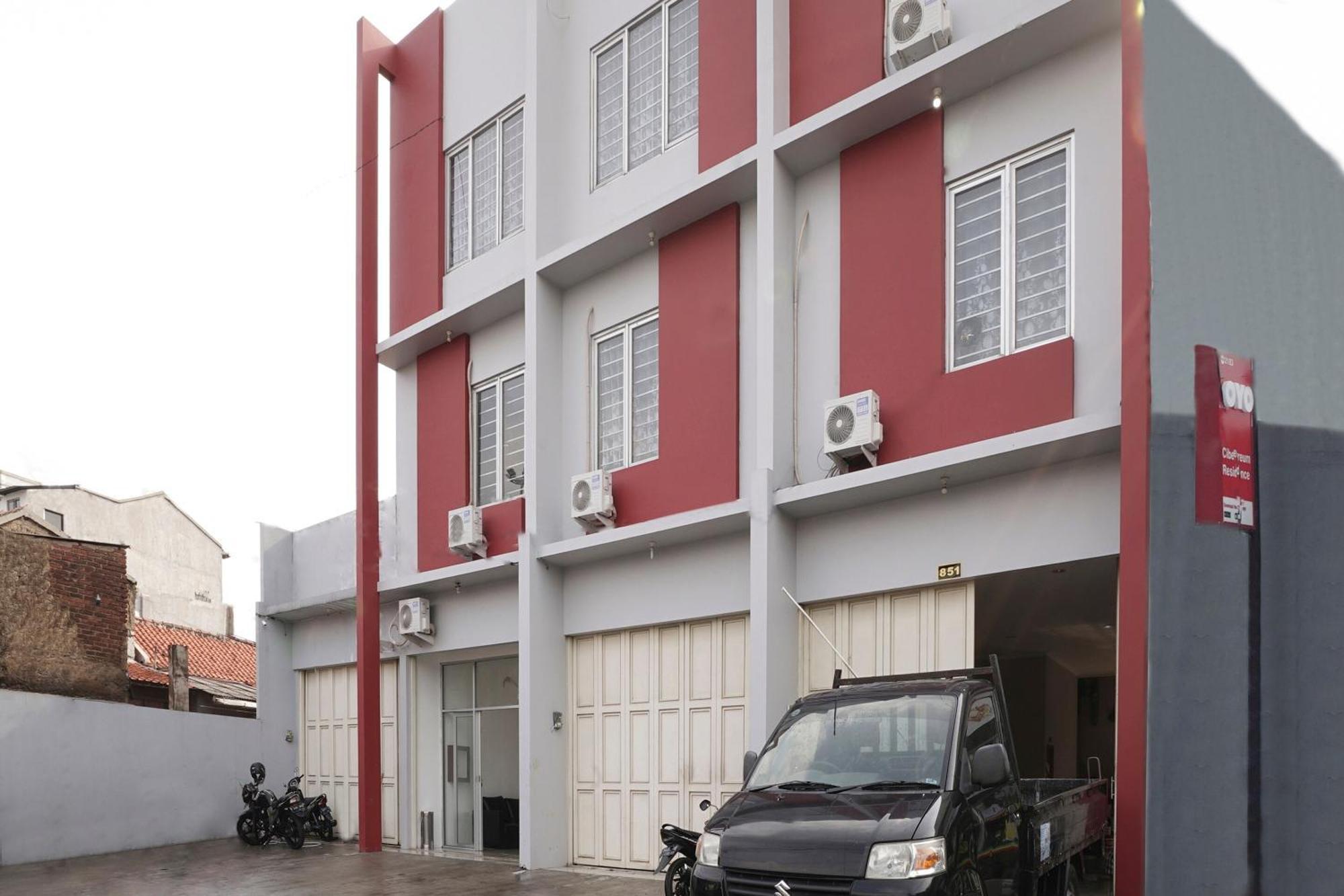 Super Oyo 2183 Cibeureum Residence Bandung Eksteriør billede